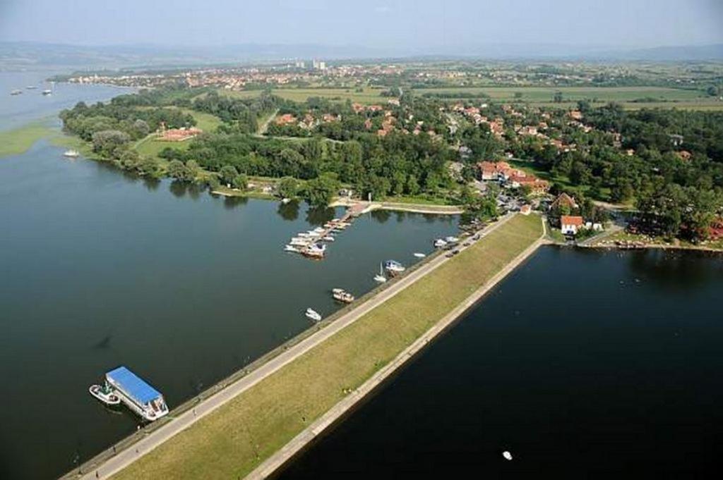 Apartmani Novak - Srebrno Jezero Veliko Gradište Buitenkant foto